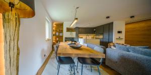 Luxury Mountain Apartment with Private Sauna and Underground Parking