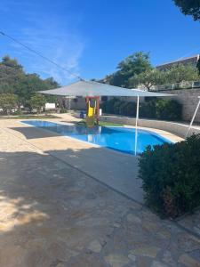 Sunny apartman u resortu, Petrčane, apartman za 4, AKCIJA!