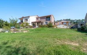 Lovely Home In Krsan With Kitchen - Nova Vas