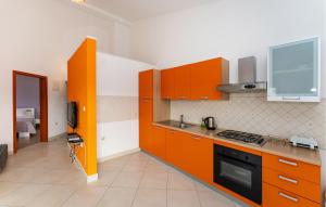 1 Bedroom Awesome Apartment In Krusevo