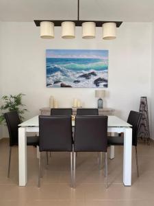 Apartamento en complejo residencial con piscina