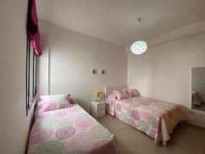 Apartamento en complejo residencial con piscina