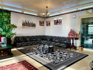 Lux Living Overlooking The Nile