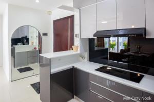 Min Cozy Nook Monarchy - 2BR luxury riverview