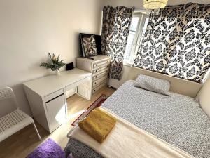 EXCELLENT DOUBLE ROOMS IN CHEAP RATE AROUND CENTRAL LONDON