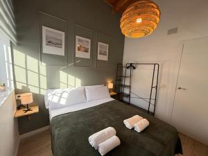 Pueblo marino, oasis junto al mar de la araña, by Sol Maestranza