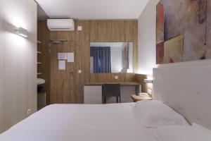 Superior Double Room with Balcony room in Morgana
