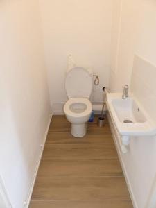 Appartements Appartement avec 2 chambres et parking prive : photos des chambres