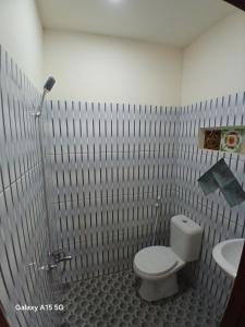 Widodaren Homestay twin bed