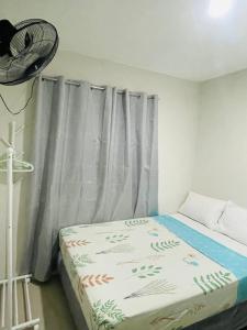 Gimmos Air B&B in Casamira, City of Naga