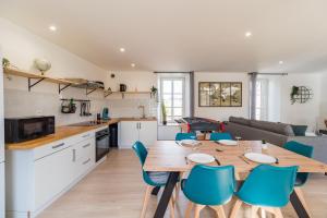 Appartements Le Spacieux Baby foot 3 chambres Parking Centre : photos des chambres