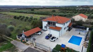 Studio Apartment with pool, Airport Zadar