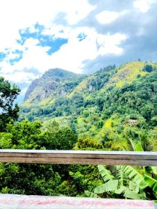 Ranuchanu Rockview Inn Ella