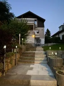 Deluxe Apartment JL mit Terrasse - Walluf