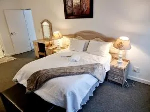 Flamingo Vlei holiday home - Table View