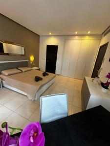 Pendergardens huge apartment