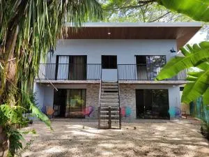 Pura Vida Rentals - Cabuya