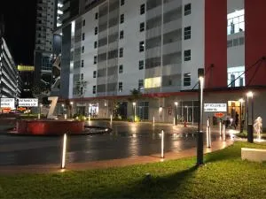 Cozy Family Condo - Damansara Damai