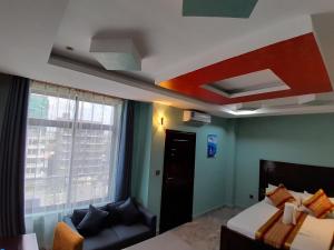 Mazola Diamond Hotel