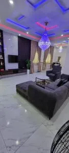 Luxurious Apartment - Otokutu