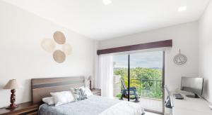 Apt AC WIFI Mountain View Near beach Costa Rica