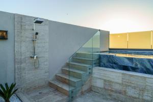 Triplex de luxe piscine privée chauffée 3 chambres