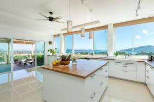 V270 Best View In Phuket Hot Tub Great Location