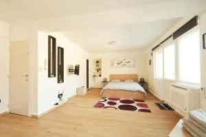 Studio-balcon center of Mons - Spiennes