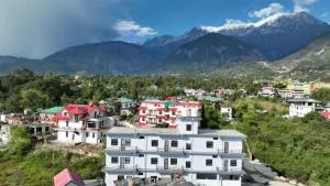 PP-ASIA Hill View Apartment - Pathyar