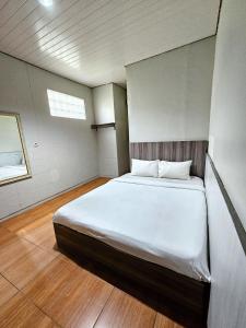 Phòng Đôi Cao Cấp (Superior Double Room)