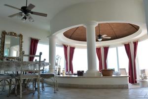 Lujosa y cómoda villa