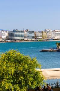 Vasilikis place - Luxury apartment by the sea