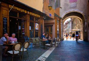 Loveroom Adults Only jacuzzi vieille ville Annecy