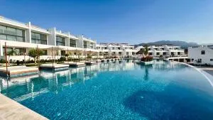 Mykonos Homes - Stilvolles Apartment mit eigenem Jaccuzzi - Kalogrea