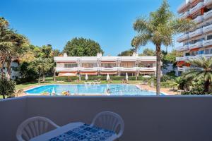 EDEN RENTALS White Molino Oasis