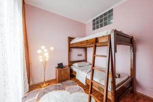 Old Town 2BR with Sea View