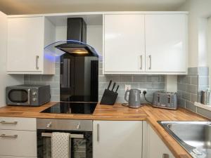 Cozy Townhouse, walking distance to Belfast City