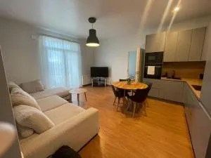 4 Rooms apartmet in Rakvere - 卡斯姆