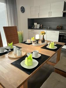 Ferienwohnung "Calypso" Papenburg Ebenerdig Terrasse Einbauküche Neubau 84 qm Free Wifi 2 Schlafzimmer