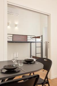 Klimt Central station - Two Room Apartment