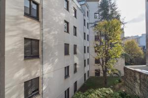 Two-Bedroom Apartment room in FOCH-CHAMPS ELYSEES Suites