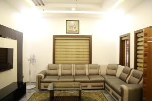 3 BHK HOUSE with nice facilities,Gate&Fence