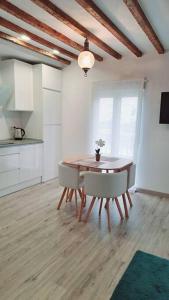 SE3-Coqueto y funcional en el centro de Santander