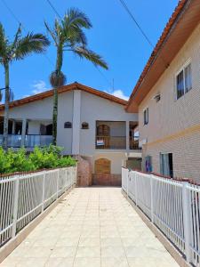 Sobrado em frente ao mar - Itapoá