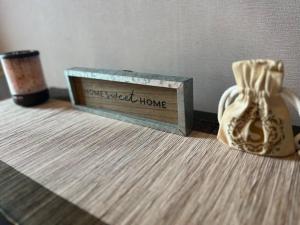 Cozy Makati Condo Getaway with balcony