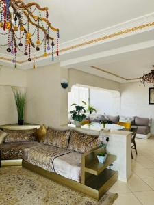 Bright City Apartement