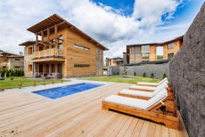 Prestigious Luxury Villa with private pool in the heart of Pirin - Ubytování bez kategorie ve městě Banja