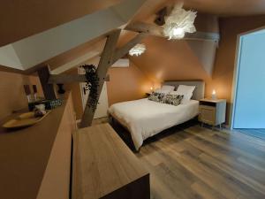 Maisons de vacances Gite du Puits Chauveau Spa Vignes Chateaux 8pers : photos des chambres