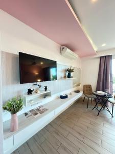Seven Seas Resort C402 -beautiful studio in the largest condo on Jomtien
