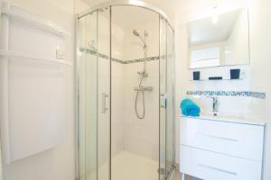 Maisons de vacances Goul Ar Roz I Terrasse sud & Vue mer : photos des chambres